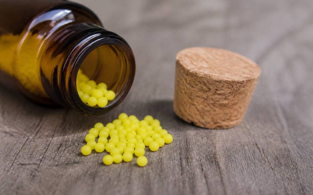 Ancien médicament granulé jaune : identification, usage et précautions