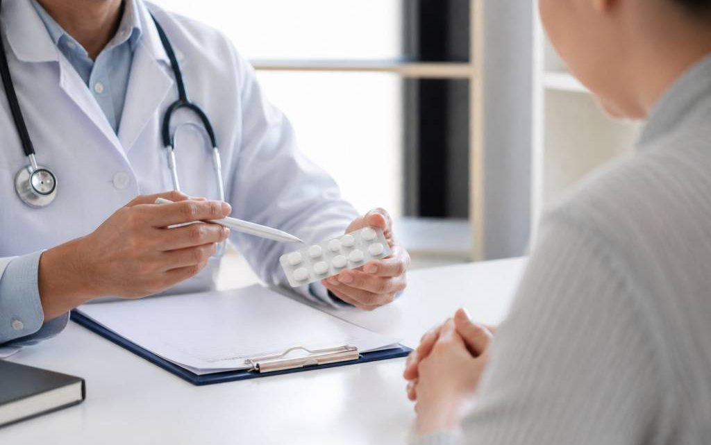 Atorvastatine et rosuvastatine : différences, effets secondaires et choix du bon traitement