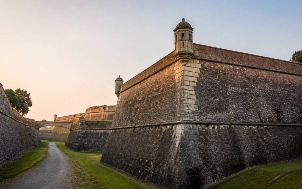 Qu’est ce qu’un bastion : définition, histoire et signification