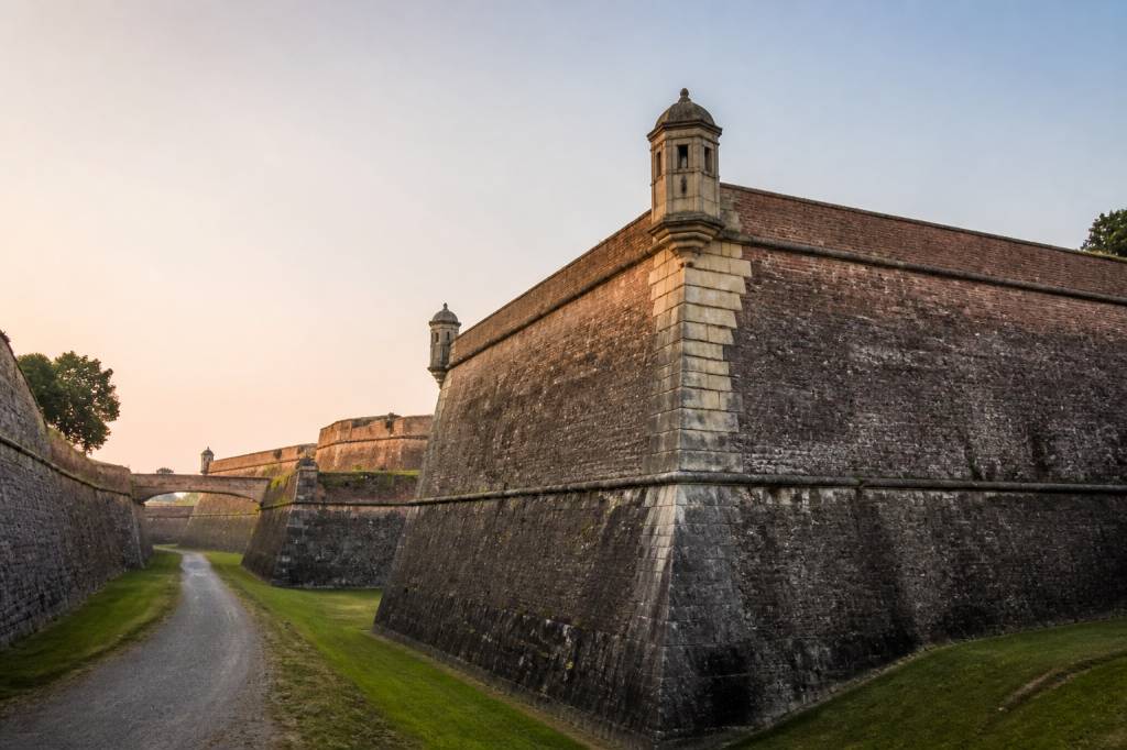 Qu’est ce qu’un bastion : définition, histoire et signification